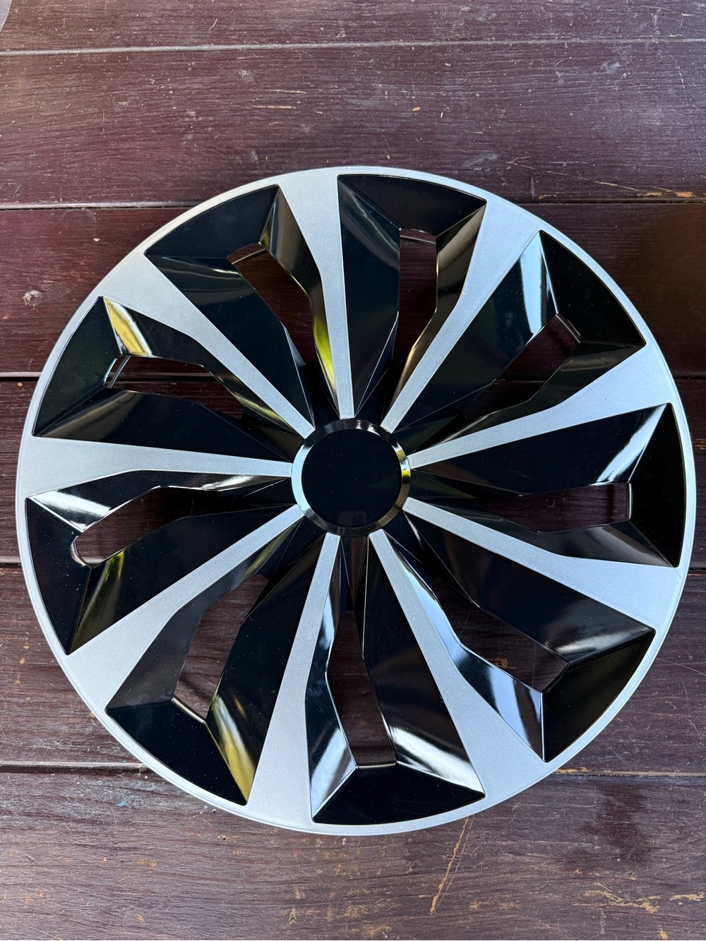 17.5 Inch Universal Wheel Cover Hubcap Black Silver